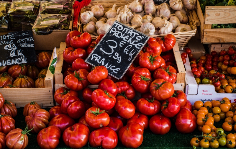 epicerie-NICE-min_tomatoes-4050245